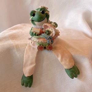 Vintage Enesco Never Frog-get I Love You
